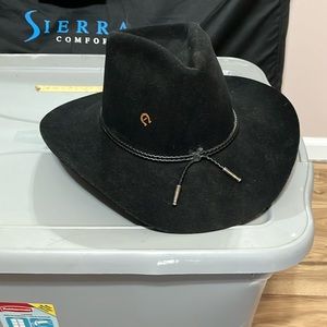 Cowboy hat